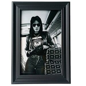 Joan Jett The Runaways music retro 70s 80s vintage Rock Girl Bank Rocknroll